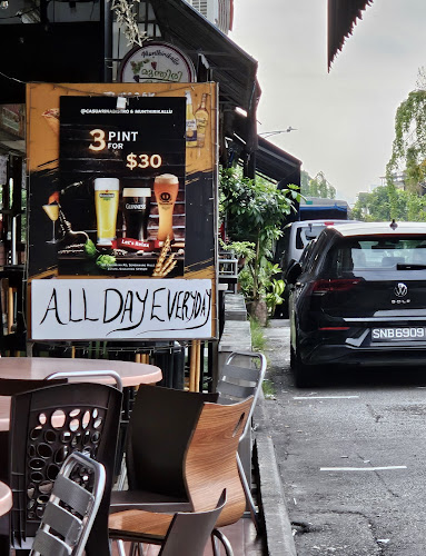 132 Casuarina Rd, Sembawang Hills Estate, Singapore 579520