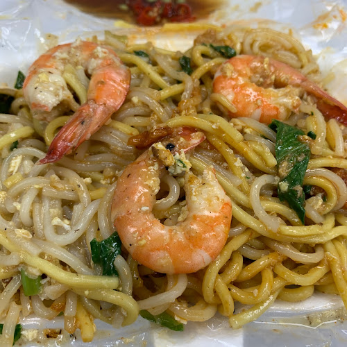 Comentarii opinii despre 亚榮 Hokkien Prawn Noodle-Fried Kway Tiao-Fried Prawn Mee