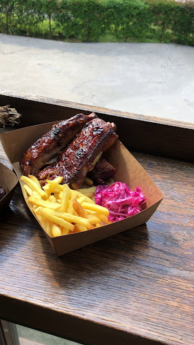 Orh Gao Taproom Craft Beer Bar - Hospitality and gastronomy