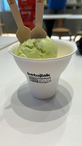 Ketojiak Ice Creams, Waffles & Bakes (Sugar-Free, Ultra Low Carb, Diabetic & Keto Friendly) - Singapore