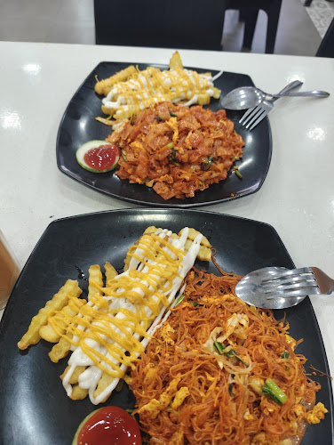 ALI'S PRATA PTE LTD (UBI) - Hospitality and gastronomy