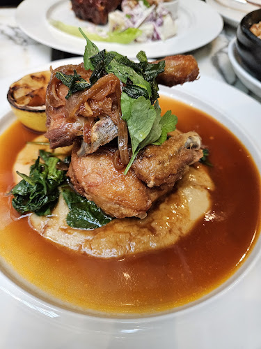 252 N Bridge Rd, #03-37, Singapore 179103