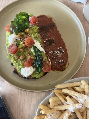 Frankie & Fern's - Hospitality and gastronomy