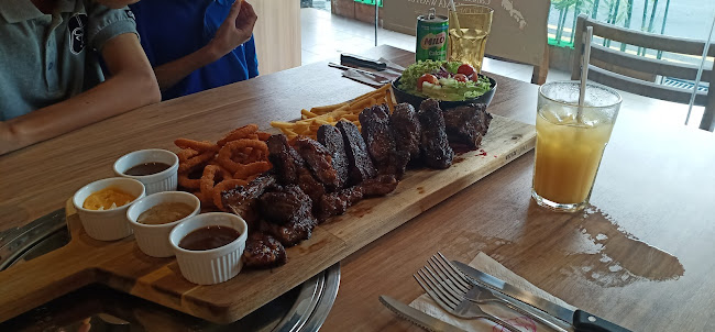 Tomahawk King: Steakhouse and Grill (Steak & Japanese Yakiniku) - Singapore