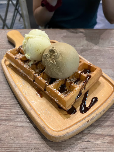 Opinii despre Churn Creamery în Singapore - Hospitality and gastronomy