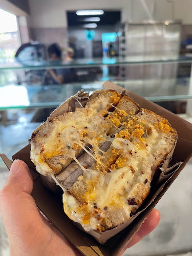 15 Lichfield Rd, Singapore 556835