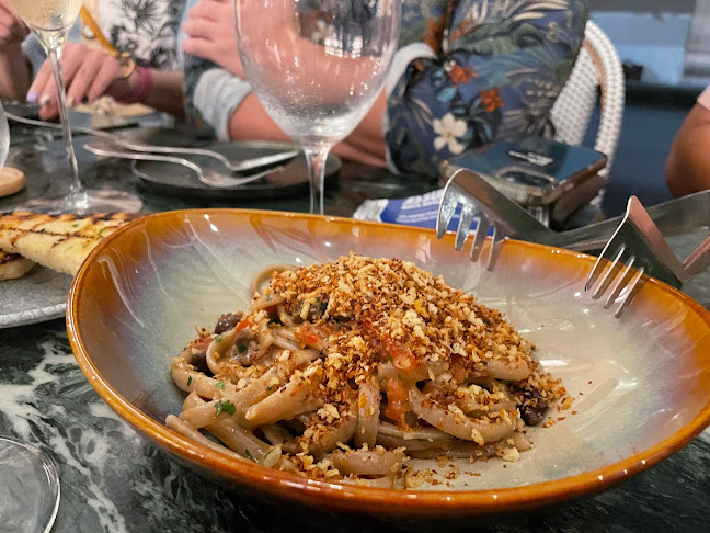 128 Tembeling Rd, Singapore 423638