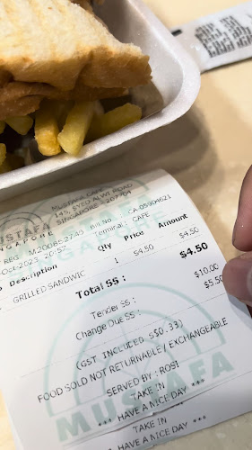 Opinii despre Mustafa Cafe în Singapore - Hospitality and gastronomy