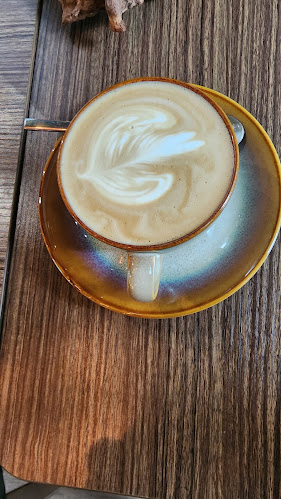 5 Changi Business Park Central 1, #01-70/71 Changi City Point, Singapore 486038