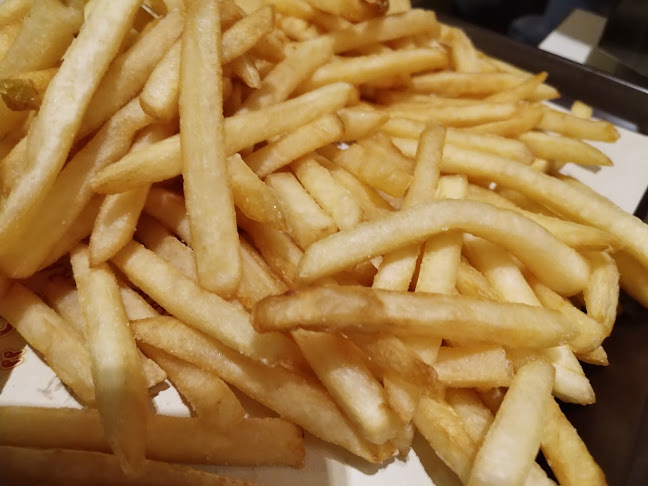 Comentarii opinii despre McDonald's Harbourfront Centre