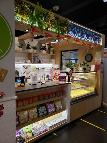 10 Sinaran Drive #B1-105/106/129 Square 2, Singapore 307506