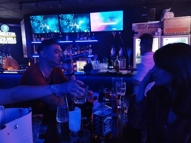 Cowboy Bar & Grill - Singapore