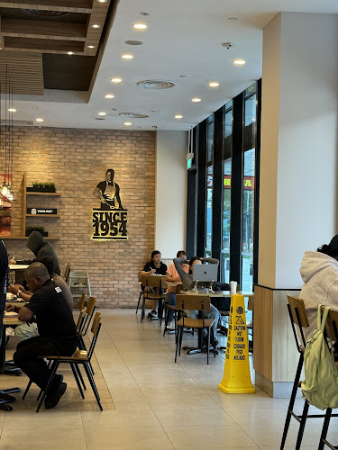 Burger King HillV2 - Singapore