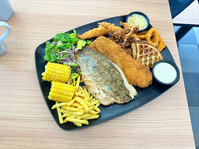 Wang Coffee Town - Hospitality and gastronomy