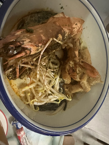 Lou Shang 楼上 - Singapore