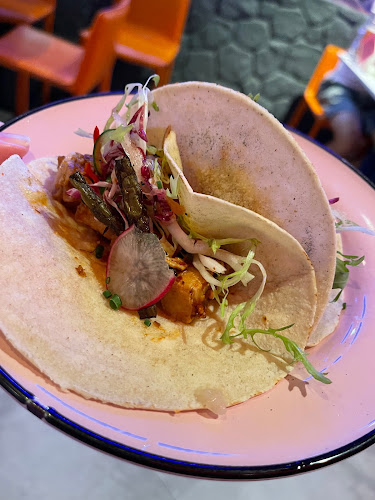 50 Jurong Gateway Rd, #01-05 Jem, Singapore 608549