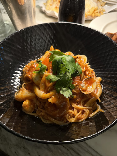 1 Fullerton Rd, #02-03B/04, Singapore 049213