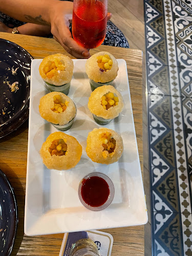 723 E Coast Rd, Singapore 459071