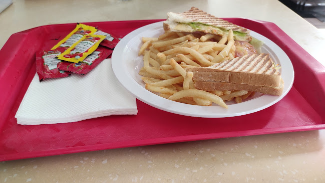 Opinii despre Mustafa Cafe în Singapore - Hospitality and gastronomy