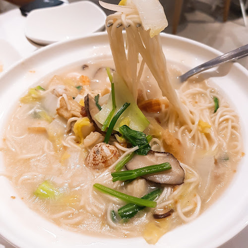 PUTIEN Kitchener Road