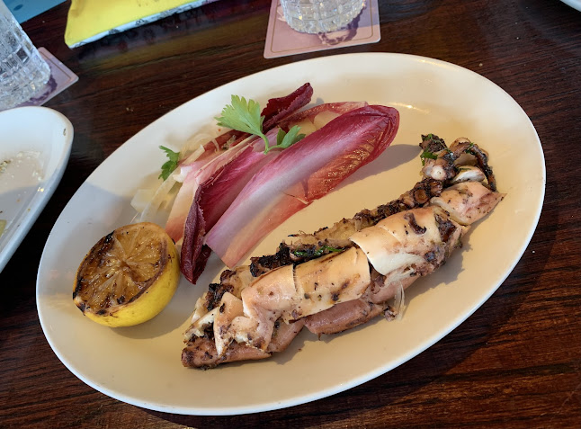 Opinii despre LAVO Italian Restaurant And Rooftop Bar în Singapore - Hospitality and gastronomy