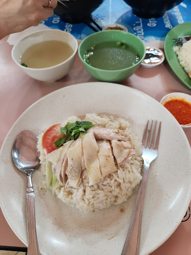 Opinii despre Yuhua Village Market and Food Centre în Singapore - Hospitality and gastronomy