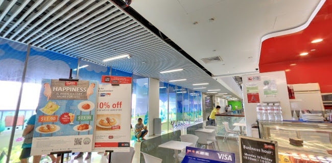 Geláre Causeway Point - Singapore