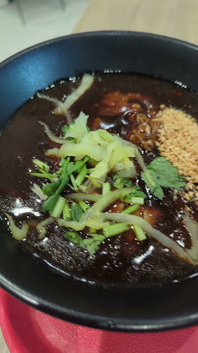 Blanco Court Beef Noodles - LOT 1