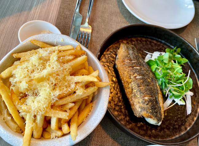 8 Marina Blvd, #33 - 01 Tower 1, Singapore 018981