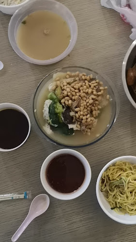 Xi Xiang Feng Yong Tau Foo 喜相逢 - Hospitality and gastronomy