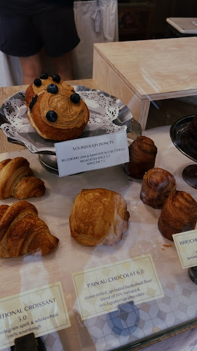 Pelle and Pepe Bread - Hospitality and gastronomy