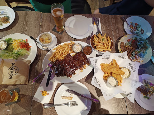 50 Cuscaden Rd, #02-01 Hpl House, Singapore 249724