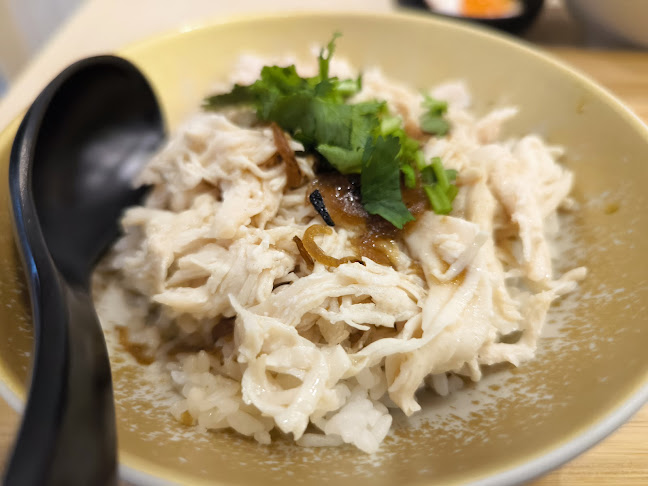 Comentarii opinii despre Eat 3 Bowls @ The Seletar Mall