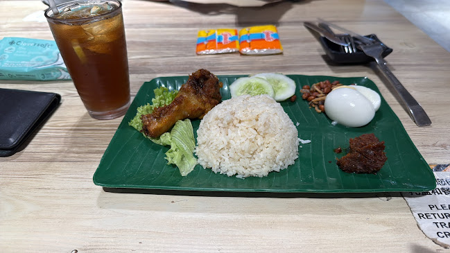 102 Yuan Ching Rd, Singapore 618663