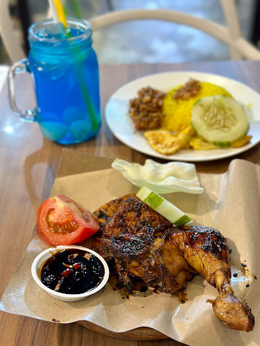 Ayam Penyet President - Hillion Bukit Panjang