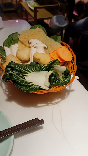 Opinii despre Shi Li Fang Hot Pot @ Junction 10 în Singapore - Hospitality and gastronomy