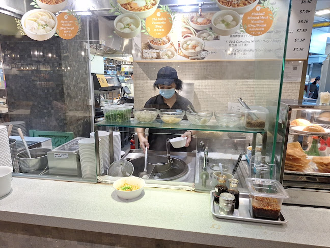 Opinii despre LiXin Teochew Fishball Noodles - Causeway Point în Singapore - Hospitality and gastronomy