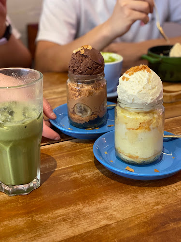 Grin Affair - Singapore