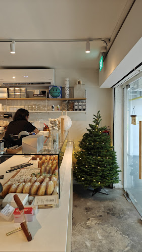 Hello Arigato Everton Park