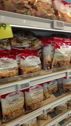 Comentarii opinii despre Phoon Huat @ Yishun 10