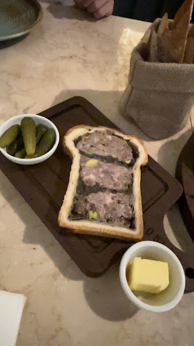 Opinii despre Loulou - French Cuisine & Wine Bar în Singapore - Hospitality and gastronomy