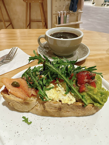 Wanderlust Cafe Singapore - Hospitality and gastronomy