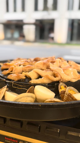 Yak Kin Mookata - Chinatown - Hospitality and gastronomy