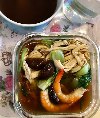 Comentarii opinii despre Ming Ji Cantonese Style Wanton Noodle