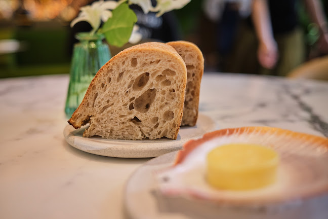 Comentarii opinii despre FYSH at EDITION