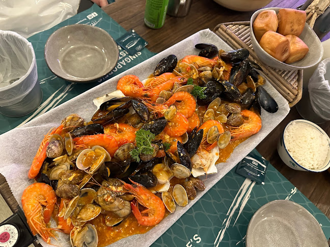 Sampanman @ Jewel Changi Airport