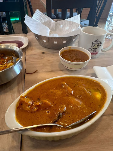 416 Upper Paya Lebar Rd, Singapore 534995