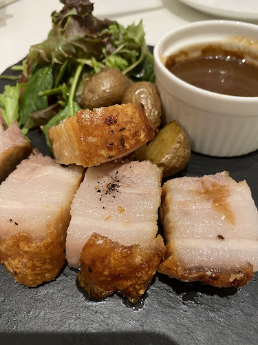 café Q classified - Hospitality and gastronomy