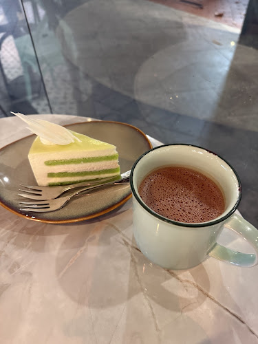 Opinii despre Laurent's Café & Chocolate Bar în Singapore - Hospitality and gastronomy