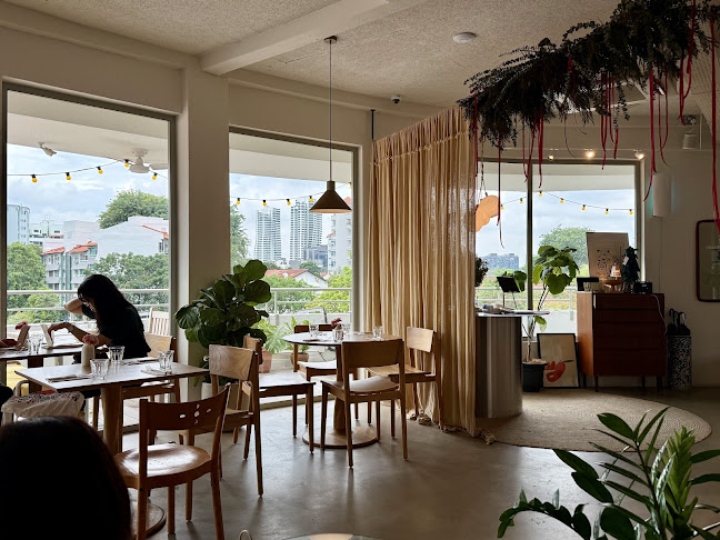 Opinii despre Frankie & Fern's în Singapore - Hospitality and gastronomy